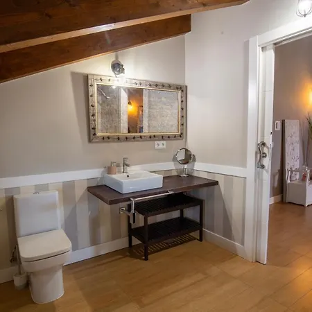 La Nava De * Tizneros