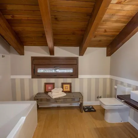 La Nava De * Tizneros